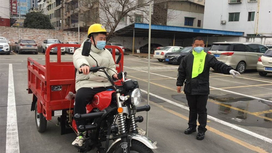 實驗駕校正式開展摩托車培訓業(yè)務圖片 實驗駕校正式開展摩托車培訓業(yè)務圖片
